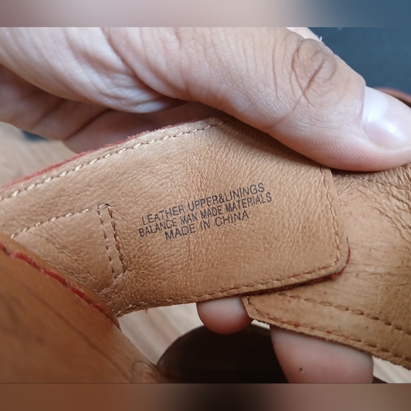 Born Red Leather Wedge Sandals - Picture 4 of 10